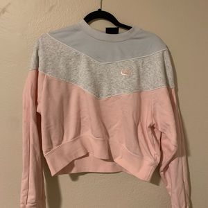 Nike crewneck